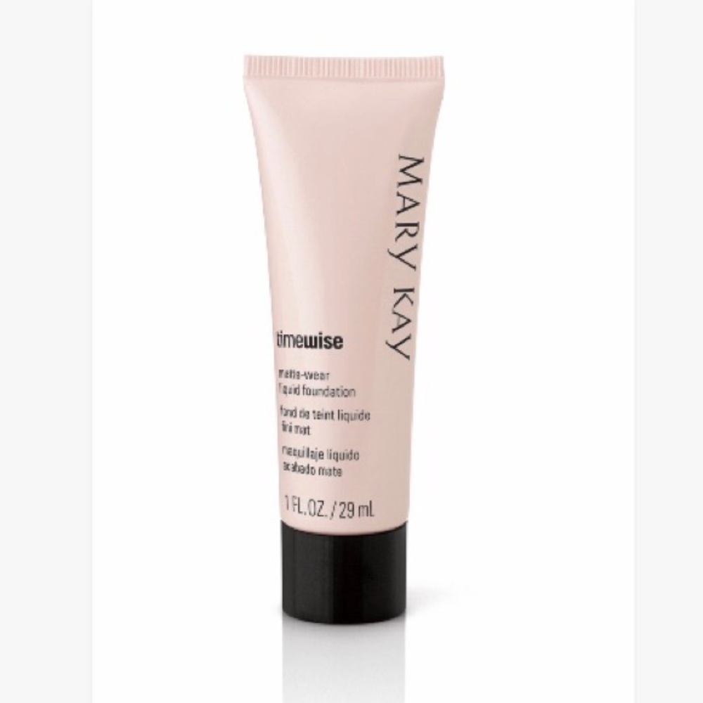 🟠 TimeWise Matte-Wear Liquid Foundation
